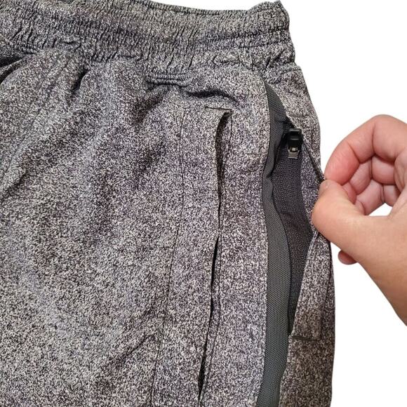 Lululemon Pace Breaker Shorts 9" Carbon Mist Alpine White Graphite Grey - Picture 7 of 16